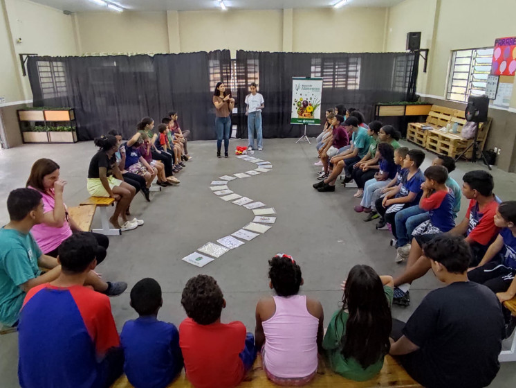Hortolândia utiliza “Jogo do Sistema Alimentar” para promover alimentação saudável