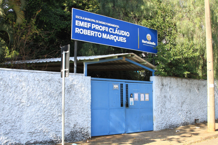 EMEF PROFESSOR CLÁUDIO ROBERTO MARQUES