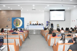 Prefeitura e UFSCar celebram parceria pedagógica com formatura de 122 cursistas