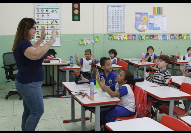 Hortolândia conquista selo prata de alfabetização do Ministério da Educação