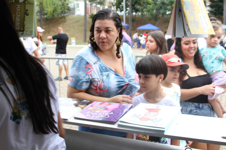 Prefeitura distribuirá 40 mil livros durante o Literalendo 2025